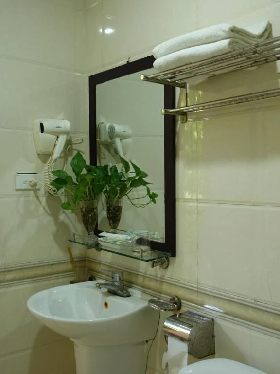 Jerry Hotel - Số 9 Ngõ 604 Trường Chinh - by Bay Hostel 호텔 상세 정보 및 리뷰 Bathroom